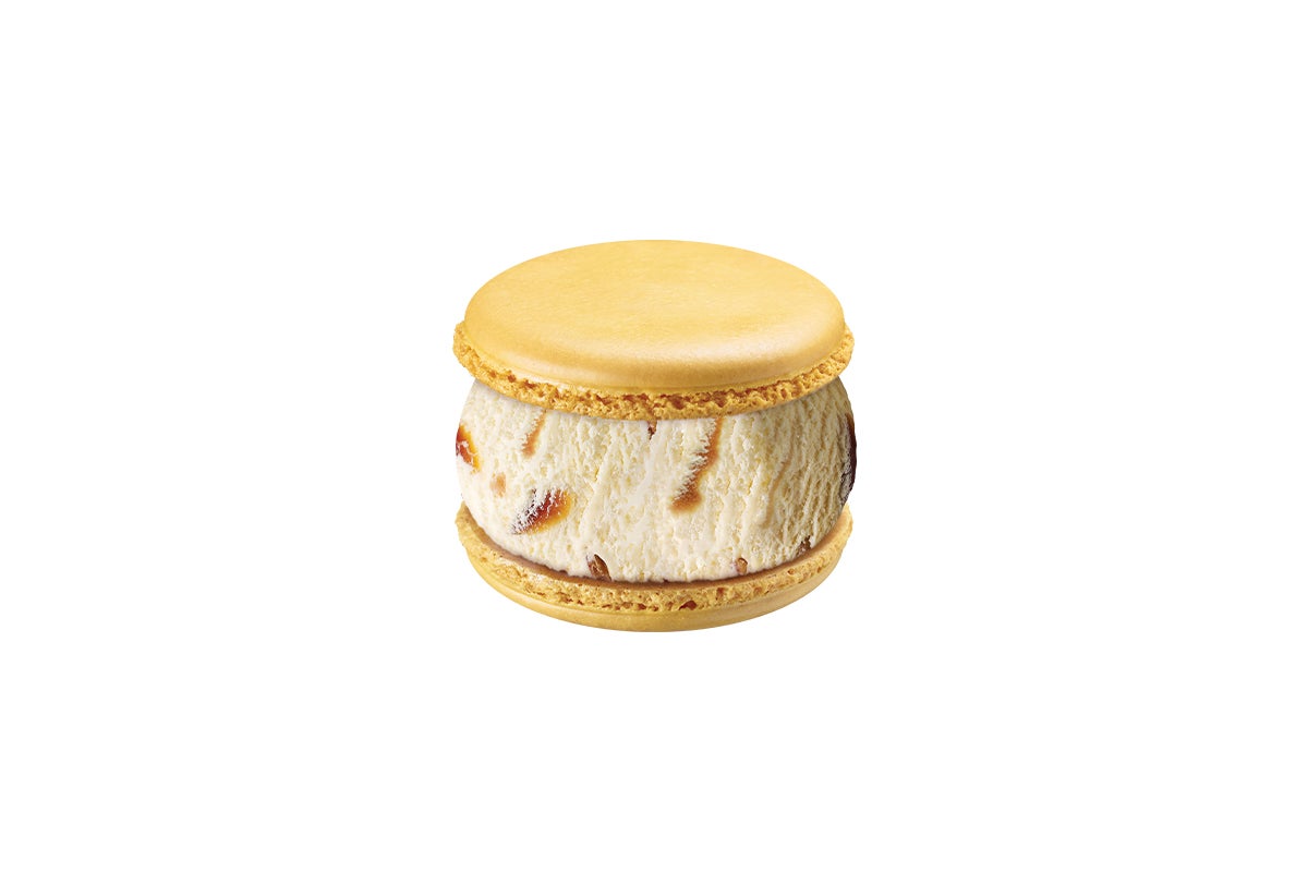 Ice Cream Macaron Pralines N Cream