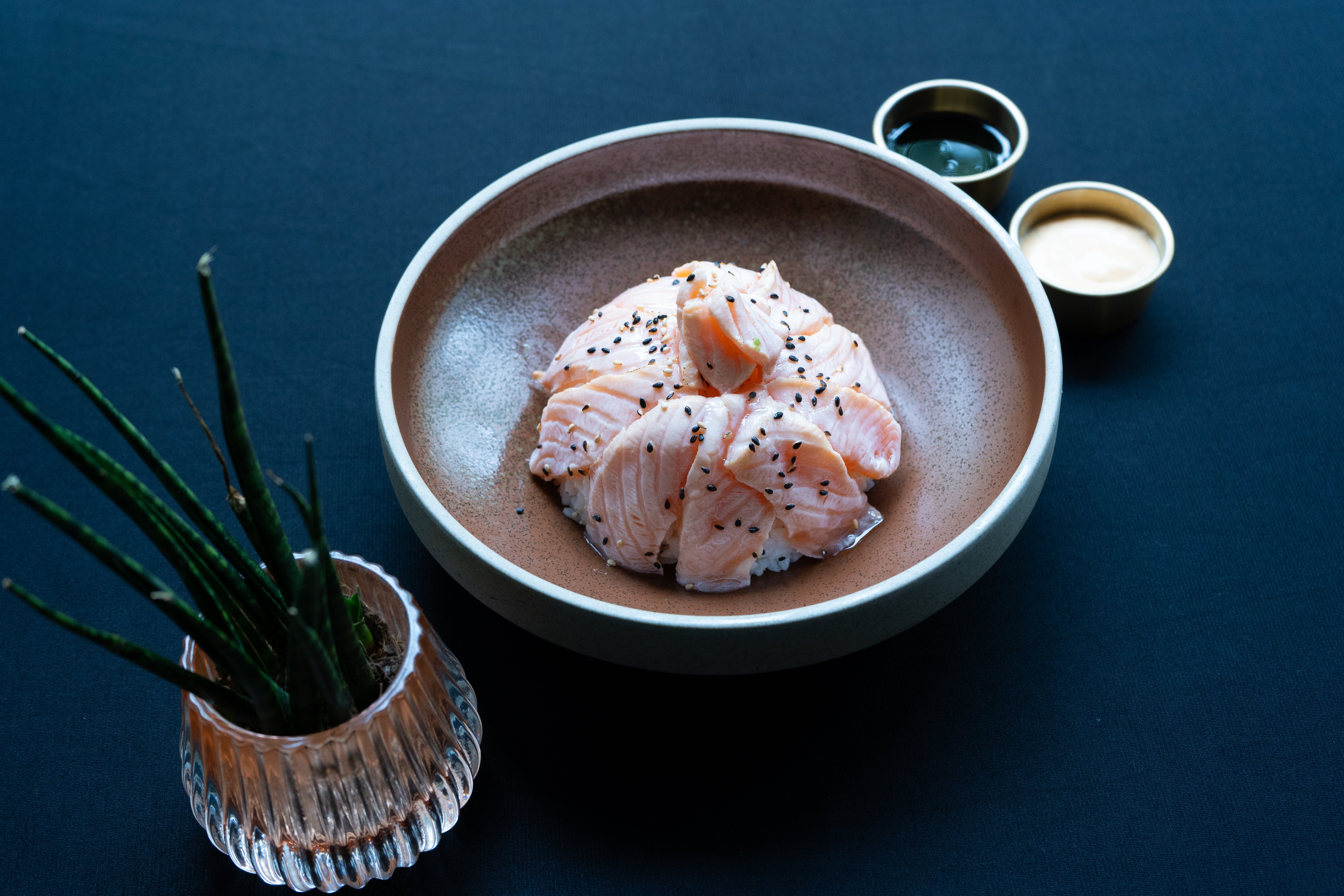 CHIRACHI SAUMON BRAISÉ CHEESE