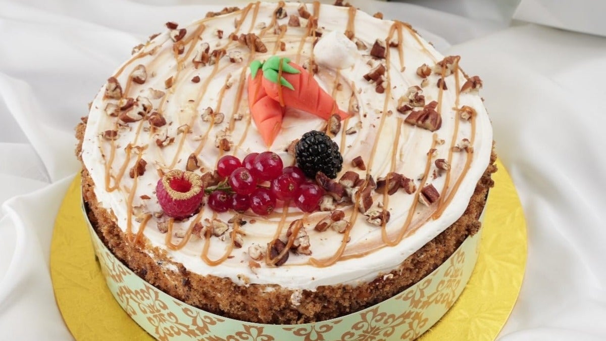 Cake Carrotsf F 18031