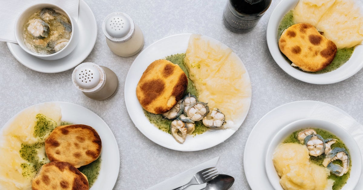 Tony’s Pie & Mash Shop Waltham Abbey delivery from Waltham Abbey