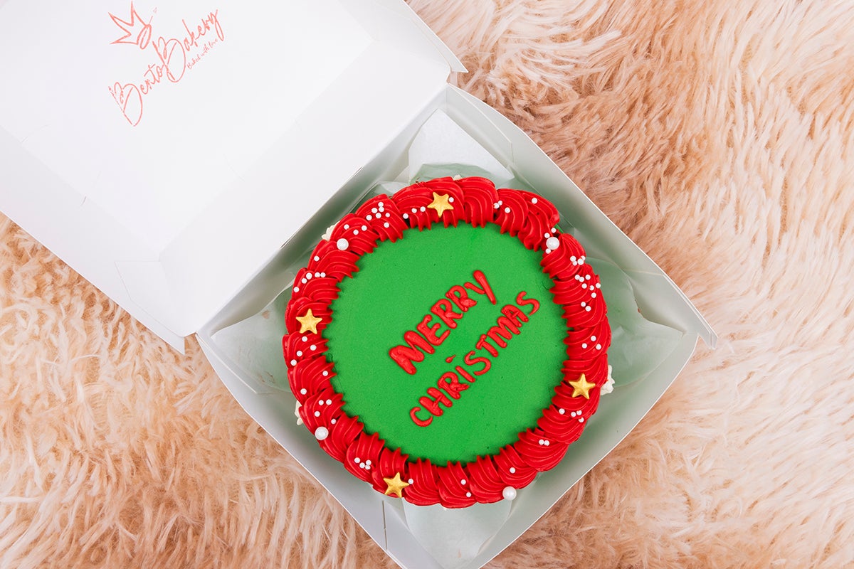 Green Merry Christmas Cake