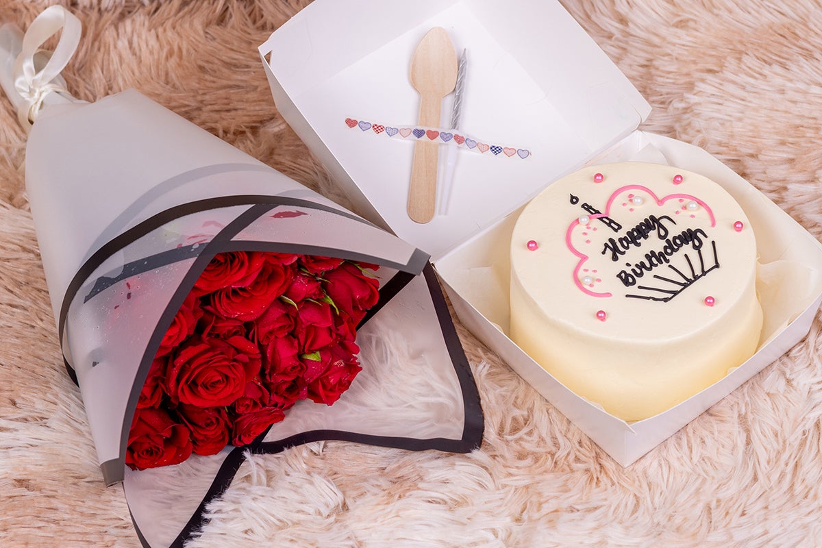 Happ Birthday Cup Bento Cake With Flowers