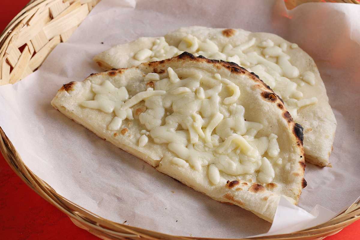 Cheese Naan