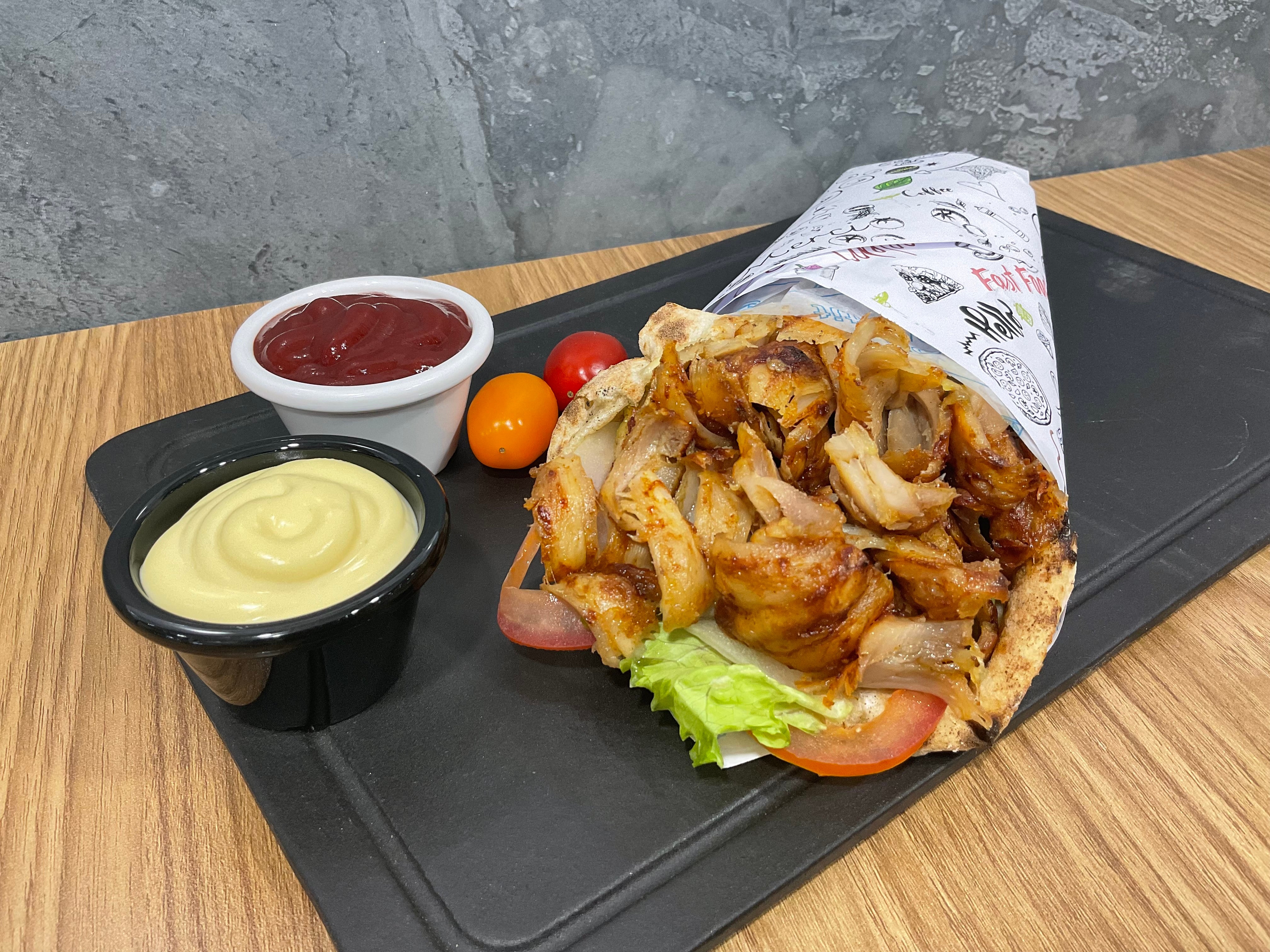 Menu Sandwich Kebab (kebab de poulet)