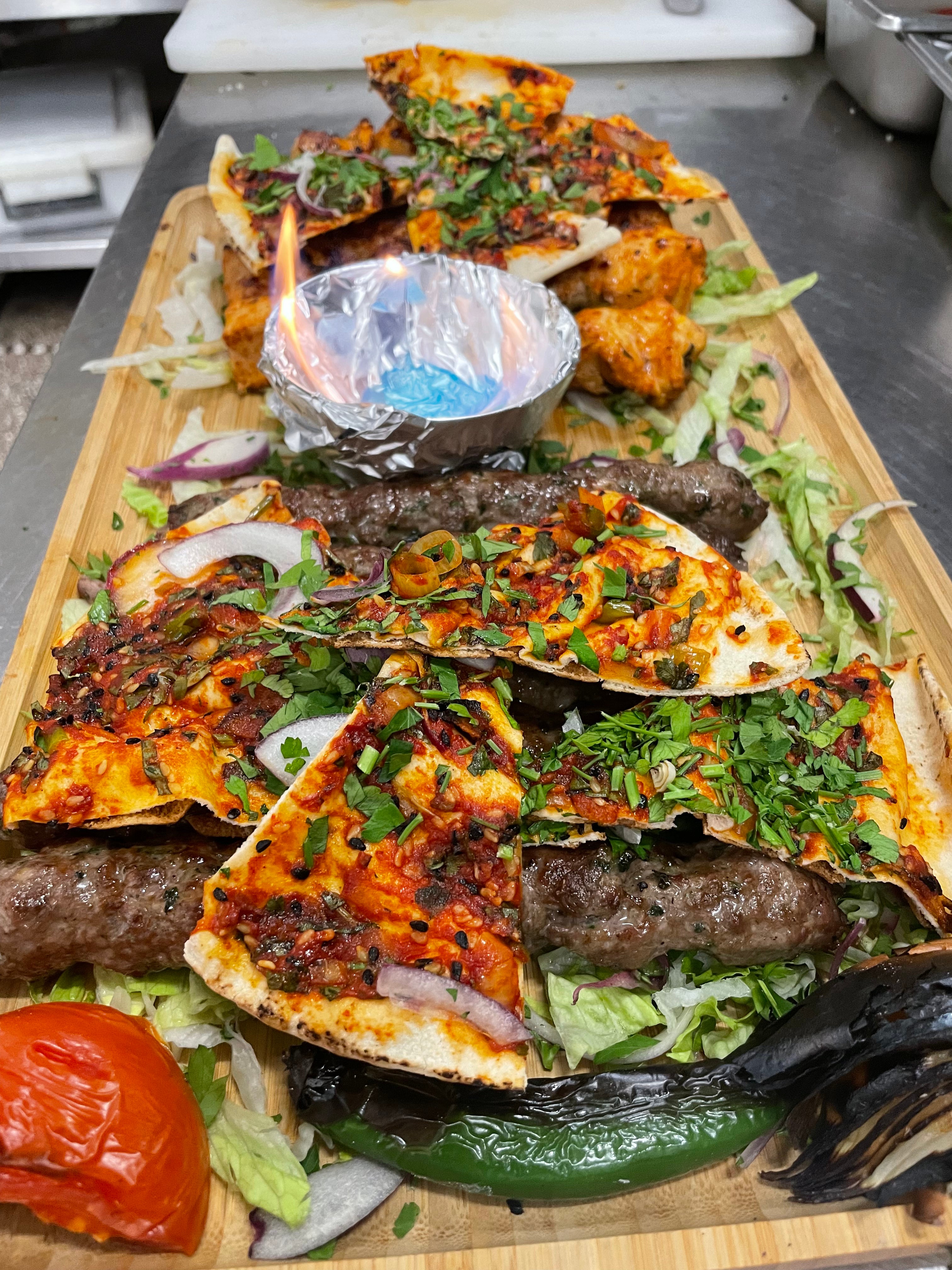 Kafta Mechwi (3 Brochettes)