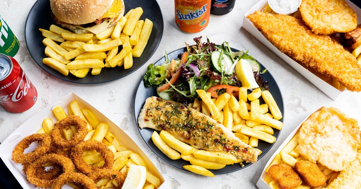 Colin's Catch Fish & Chippery Hawthorn delivery from Hawthorn Order with Deliveroo