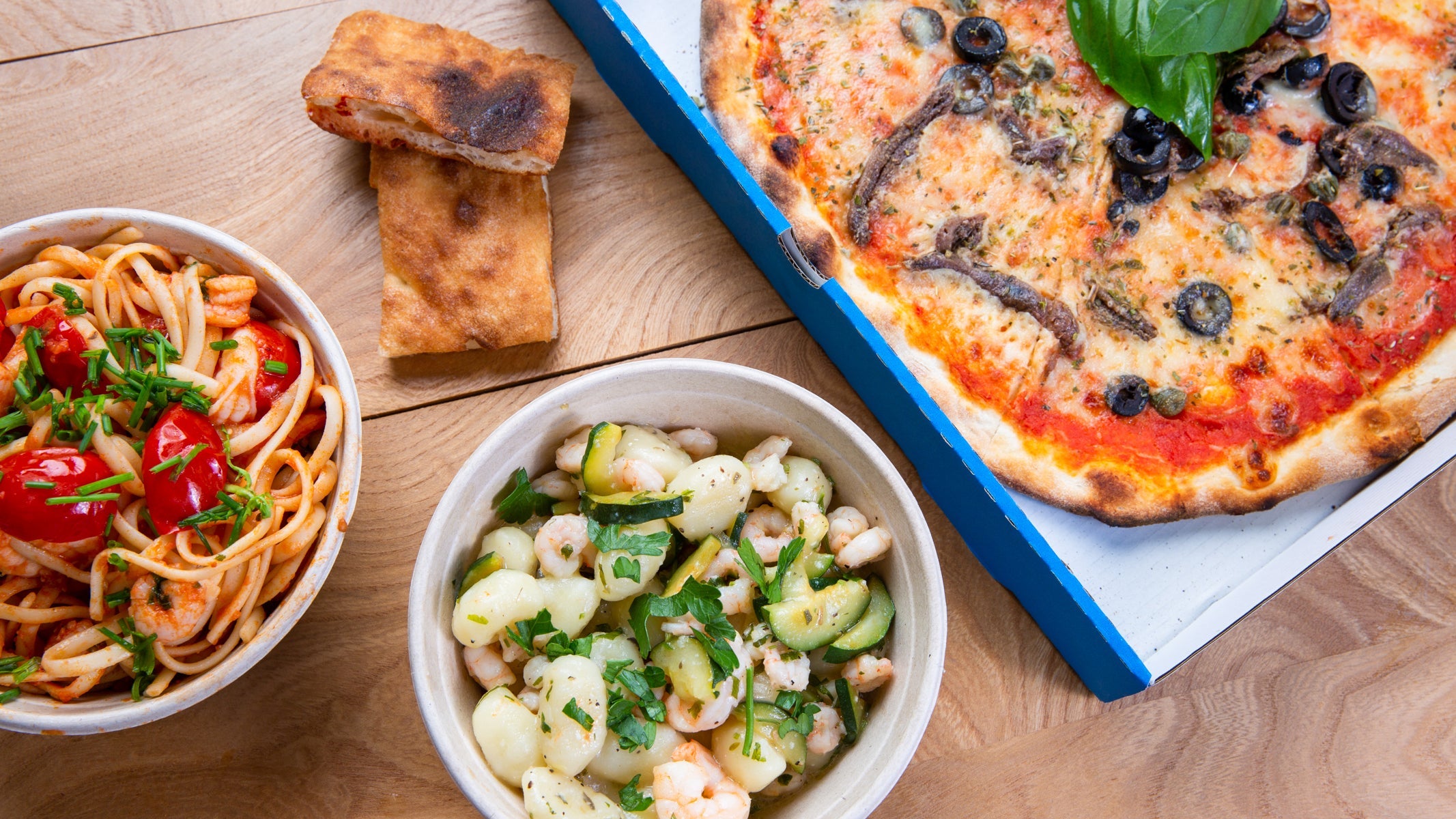 Consegna a domicilio di Pizza Più a Ferrara Ordina con Deliveroo