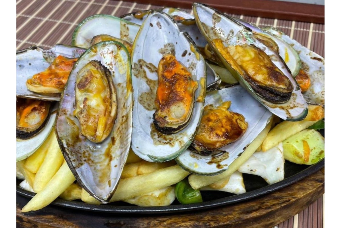 Grilled Mussels
