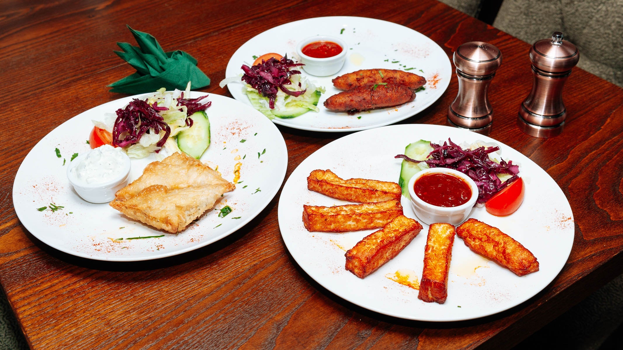 Fikos Mediterranean Kitchen Rawdon delivery from Rawdon and Little