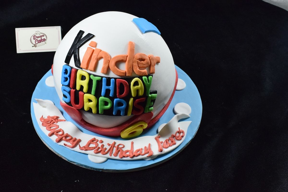 Kinder Cake (8 Inches) (Serves 8-10 Persons)