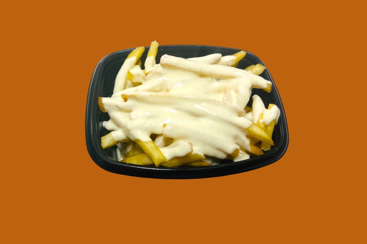 Frites sauce fromagère