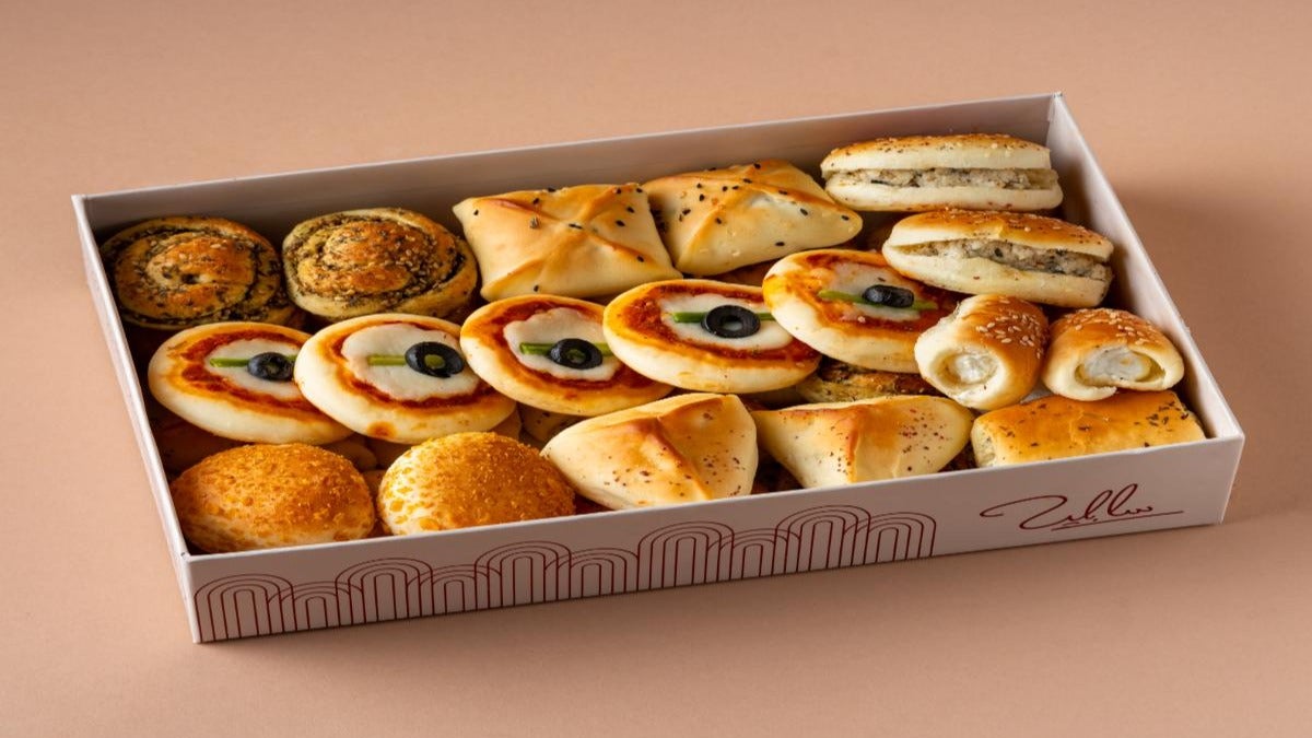 Mixed Savories Basket