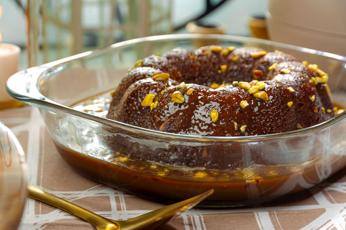 Sticky Date Cake