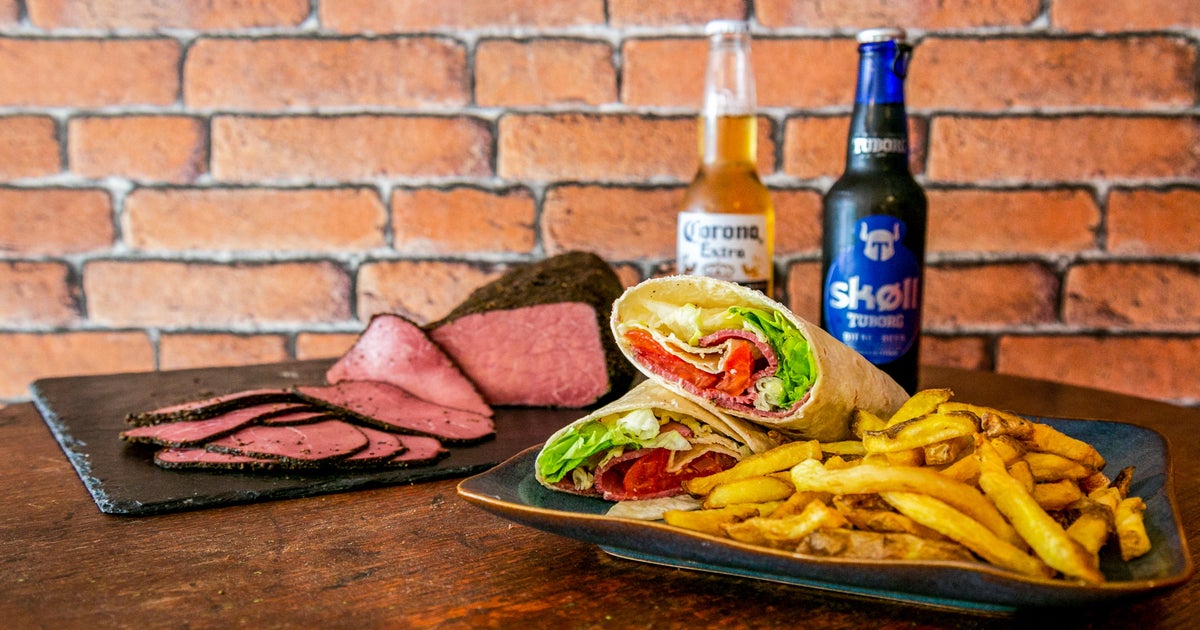 Wrap delivery from SaintCloud Order with Deliveroo