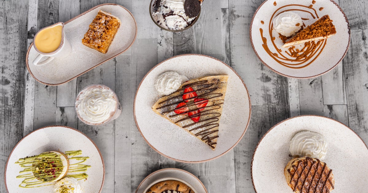 coco-s-grill-and-desserts-rochdale-city-centre-delivery-from-rochdale