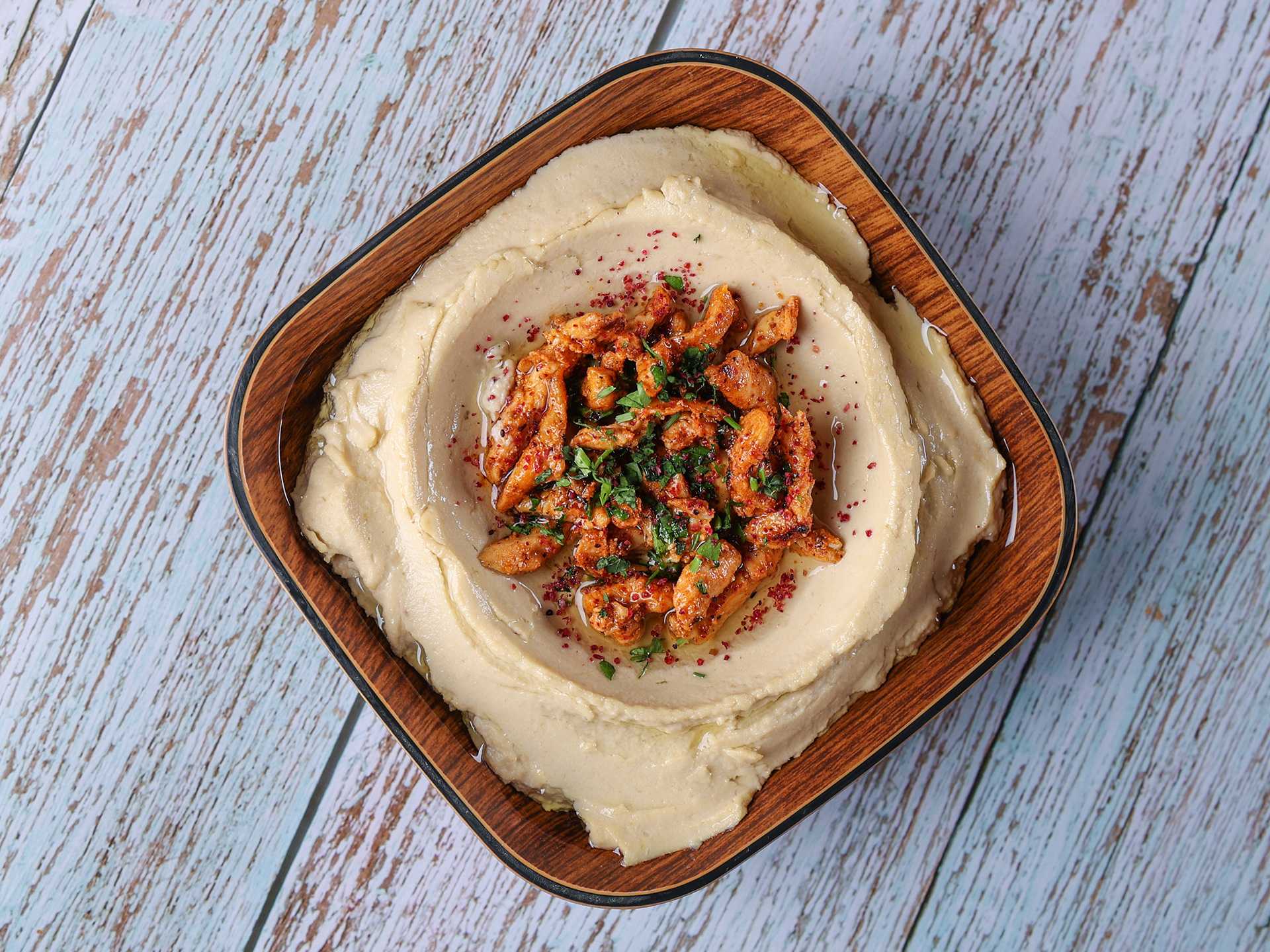 Hummus with Chicken