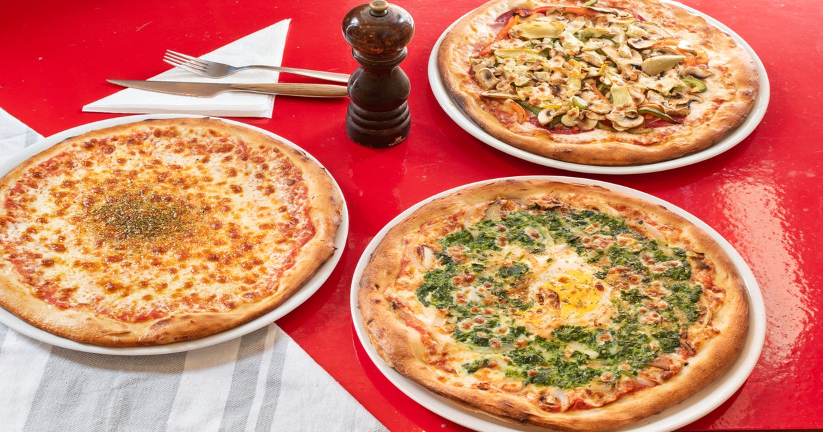 Pitta Pizza Kortrijk delivery from Centrum Order with Deliveroo