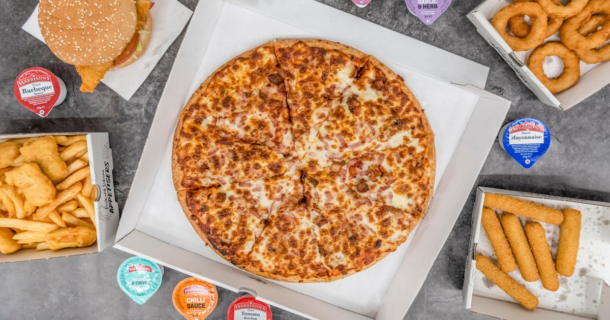 CoCo Pizza Rowley Regis delivery from Blackheath Order with Deliveroo