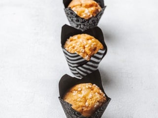 Premium Lemon & White Chocolate Flowerpot Muffin