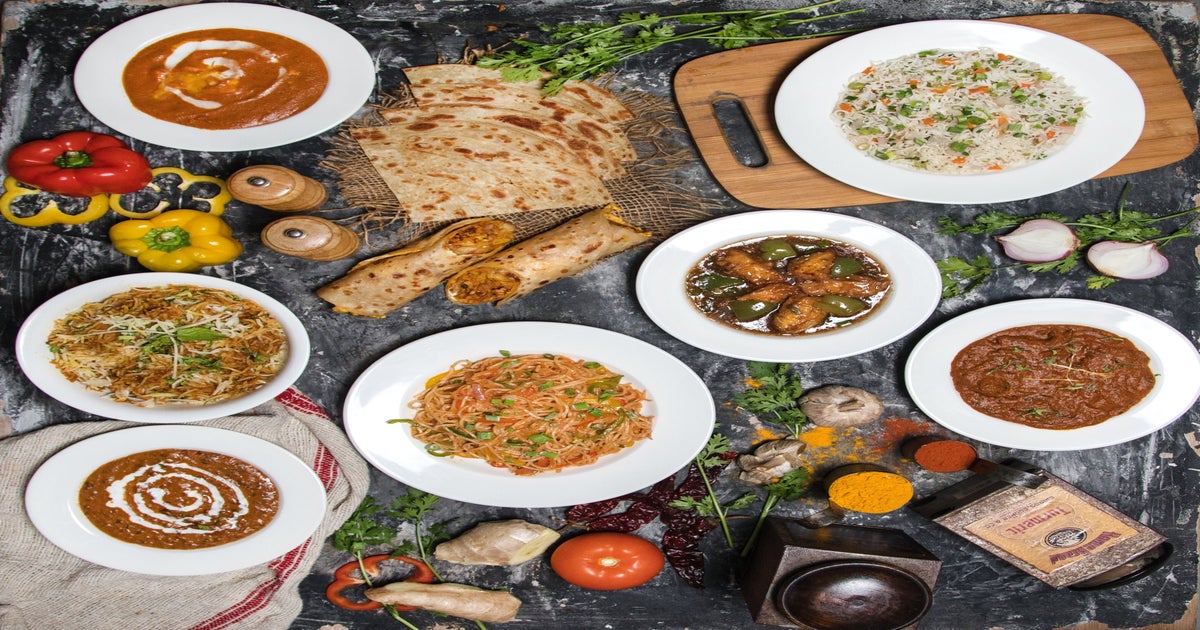 Chicken Street Karama delivery from Karama Order with Deliveroo