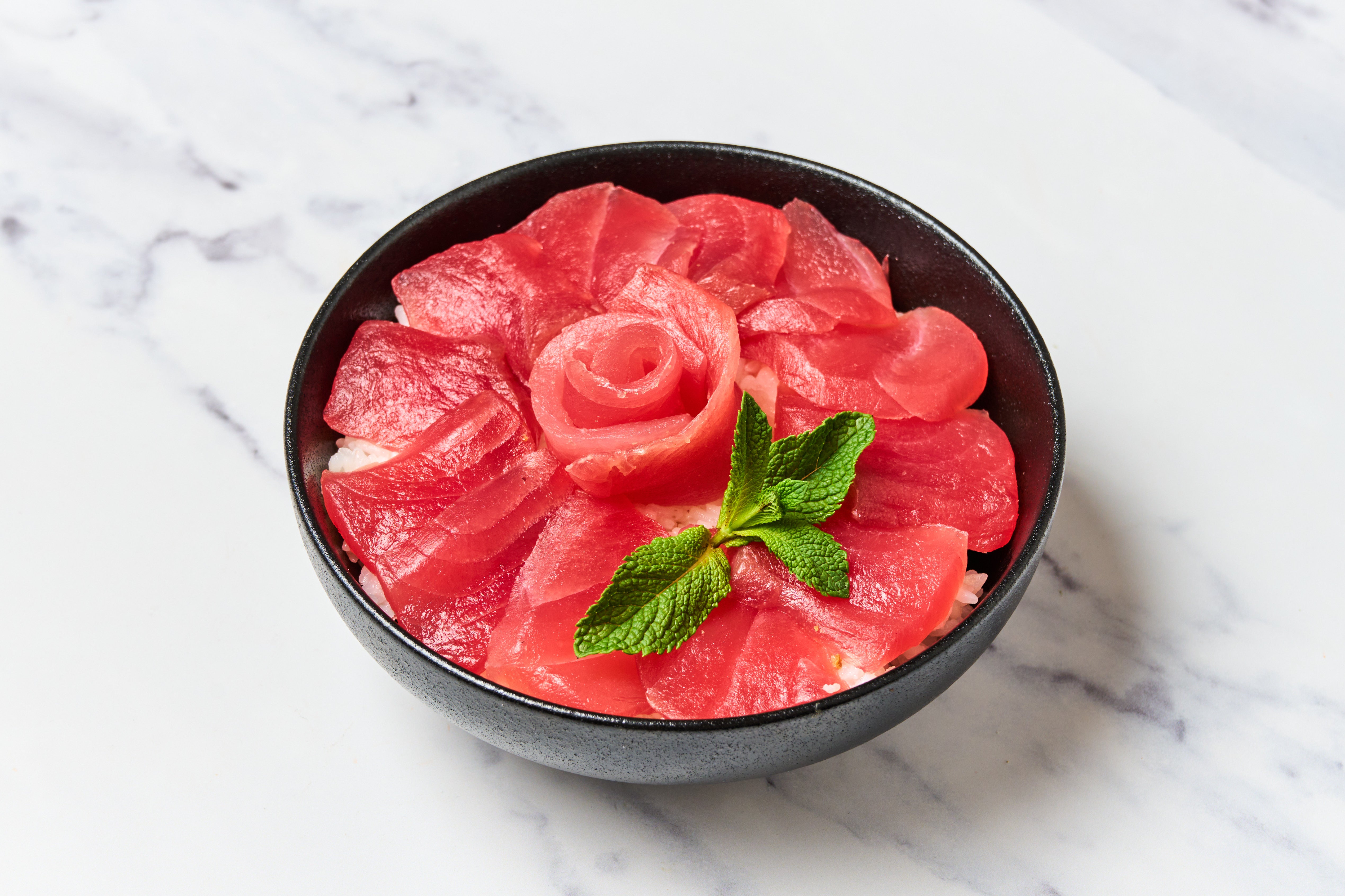 Chirashi, thon