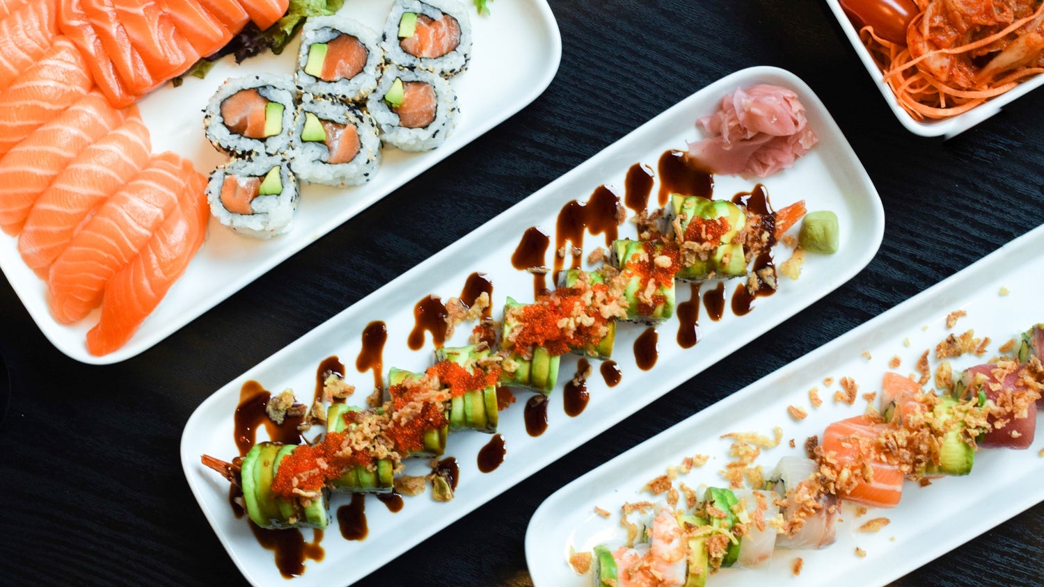 Sriracha Sushi delivery from Notting Hill Order with Deliveroo