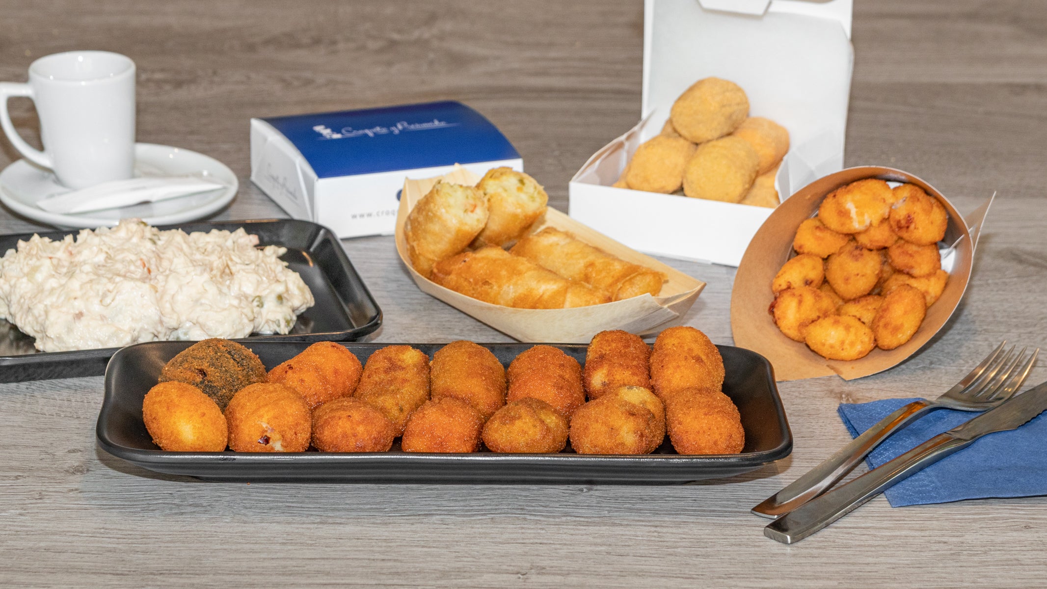 Croqueta y Presumida entrega desde Gaztambide Pide comida con Deliveroo