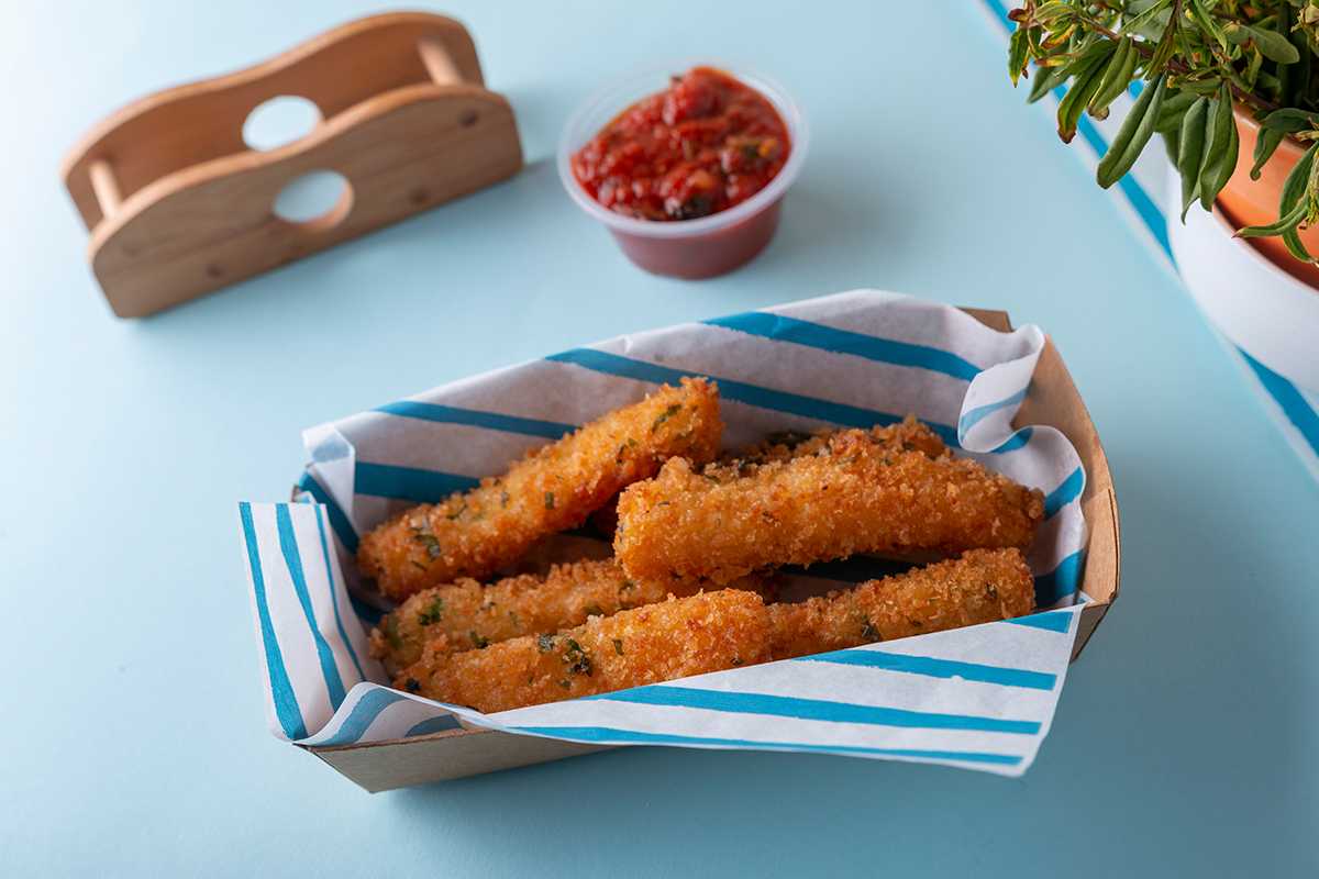 Mozzarella Sticks By Noble Burgers