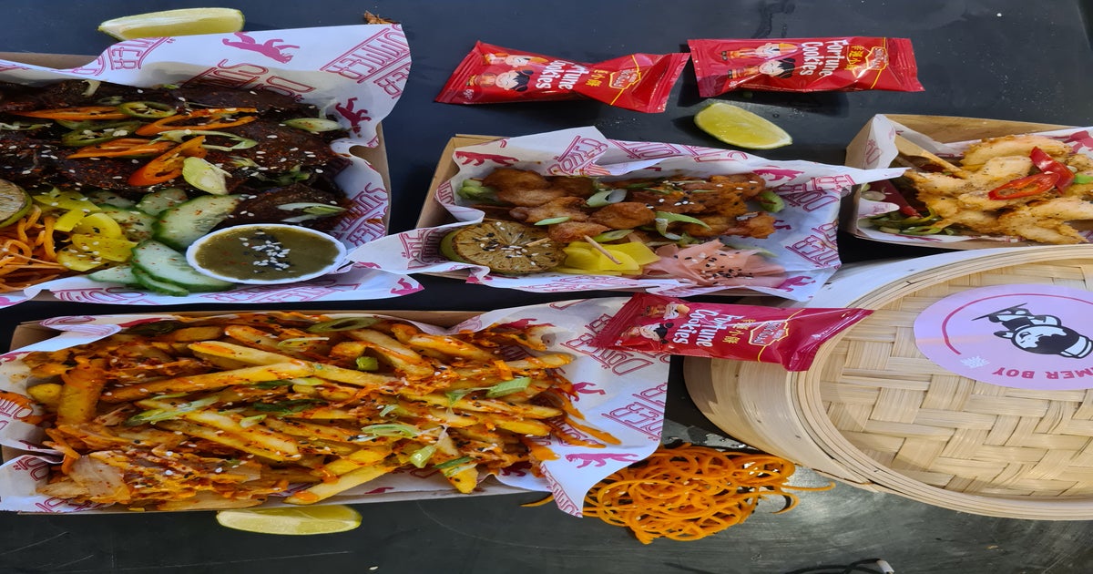 Chow Chow Vegan Leeds delivery from Leeds City Centre Order with