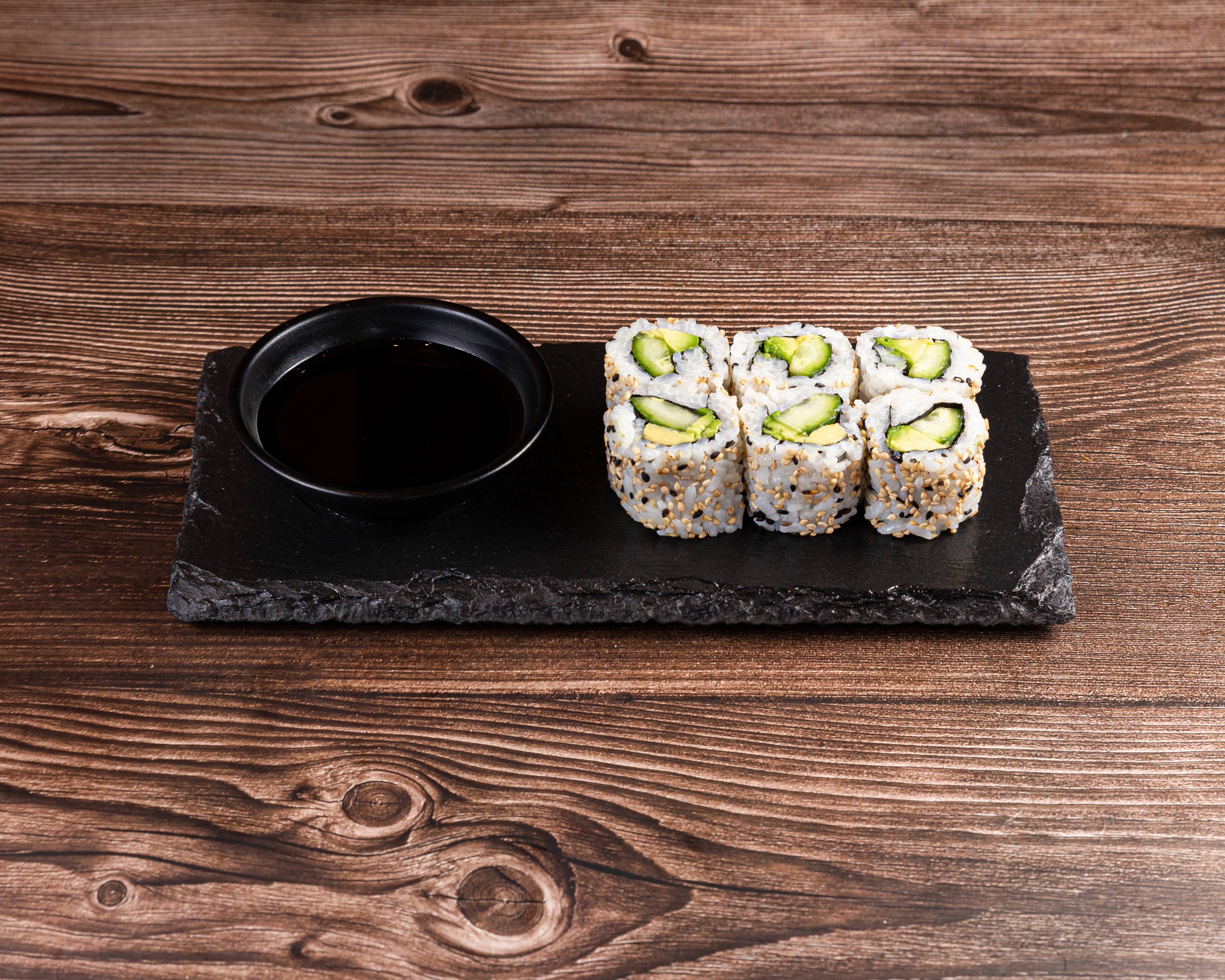 CALIFORNIA ROLL'S  Avocat/Concombre