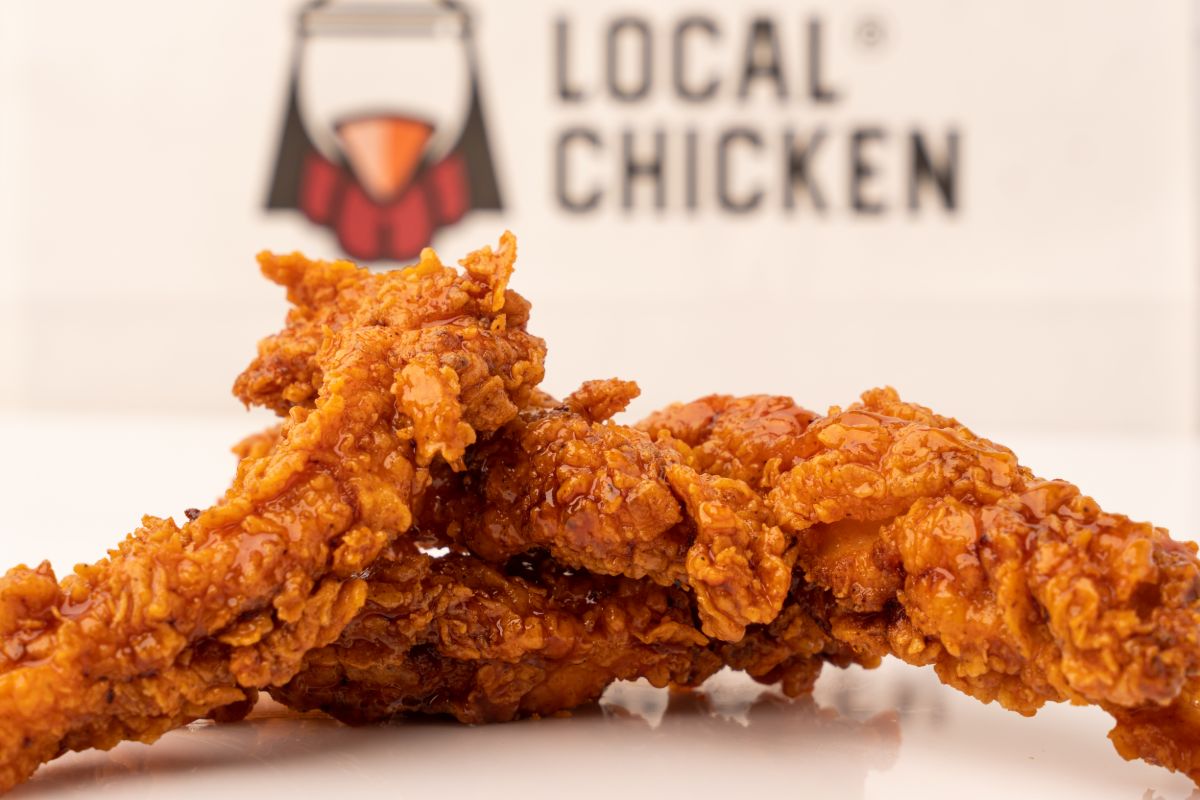 Maple Glazed Chicken Strips(4 pieces) شرائح دجاج مابل جليز (4 قطع)