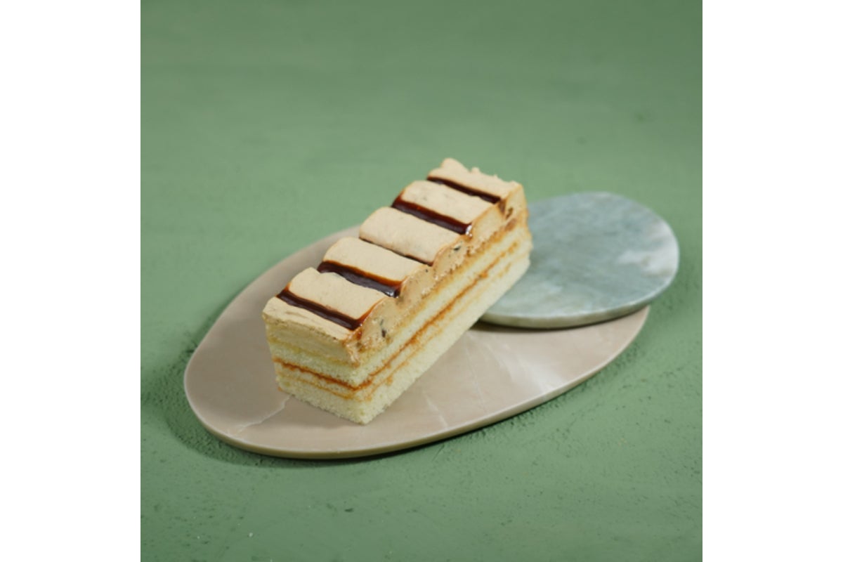 Caramel Gateau