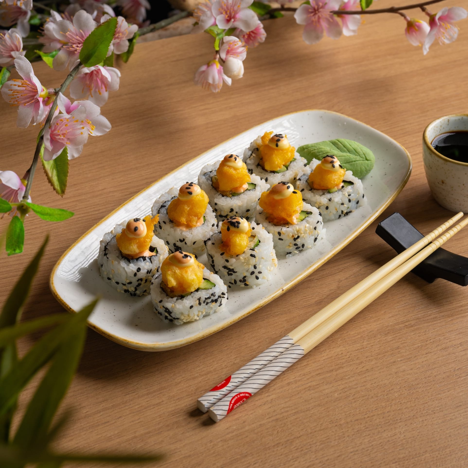 Dynamite Shrimp Roll (8 pcs)