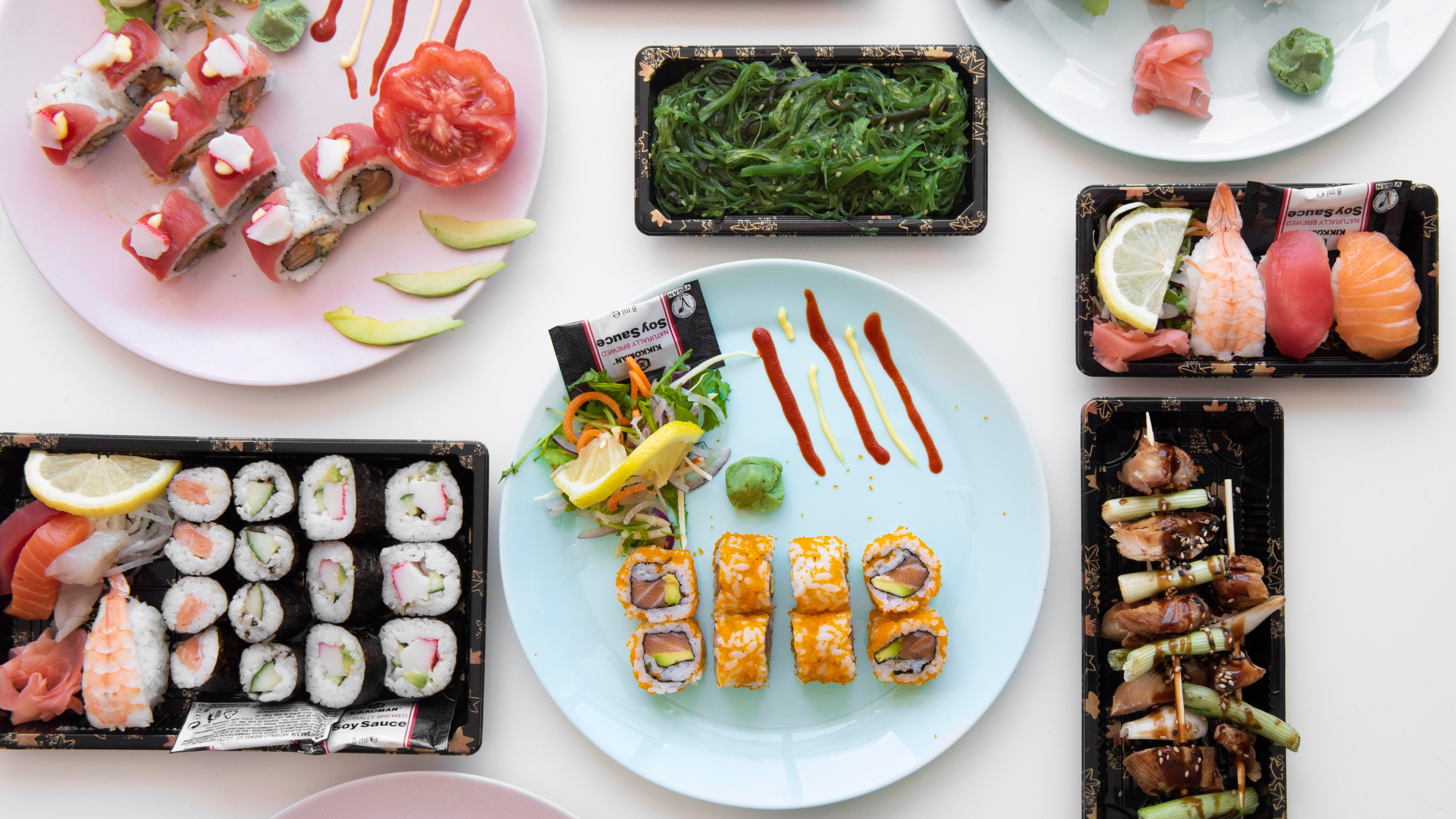 Sushi Planet delivery from Queenu0027s Park - Order with Deliveroo