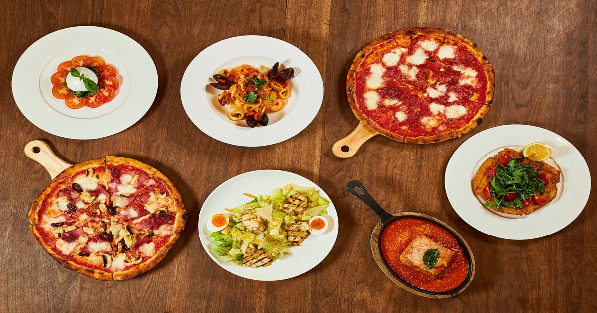 Piccola Italia DM delivery from Media City Order with Deliveroo