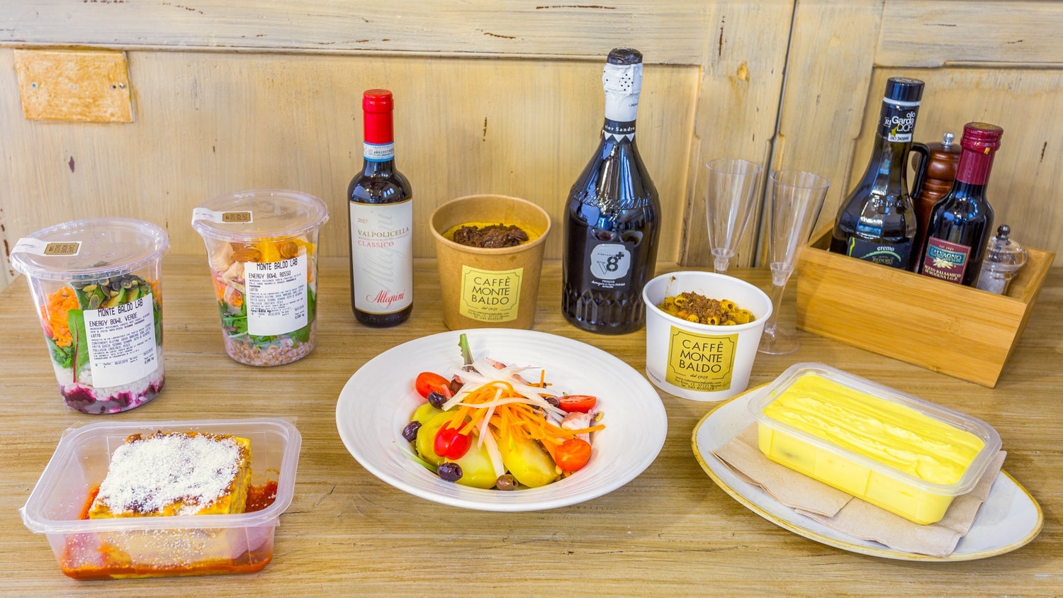 Consegna a domicilio di Osteria Caffè Monte Baldo a Centro ...