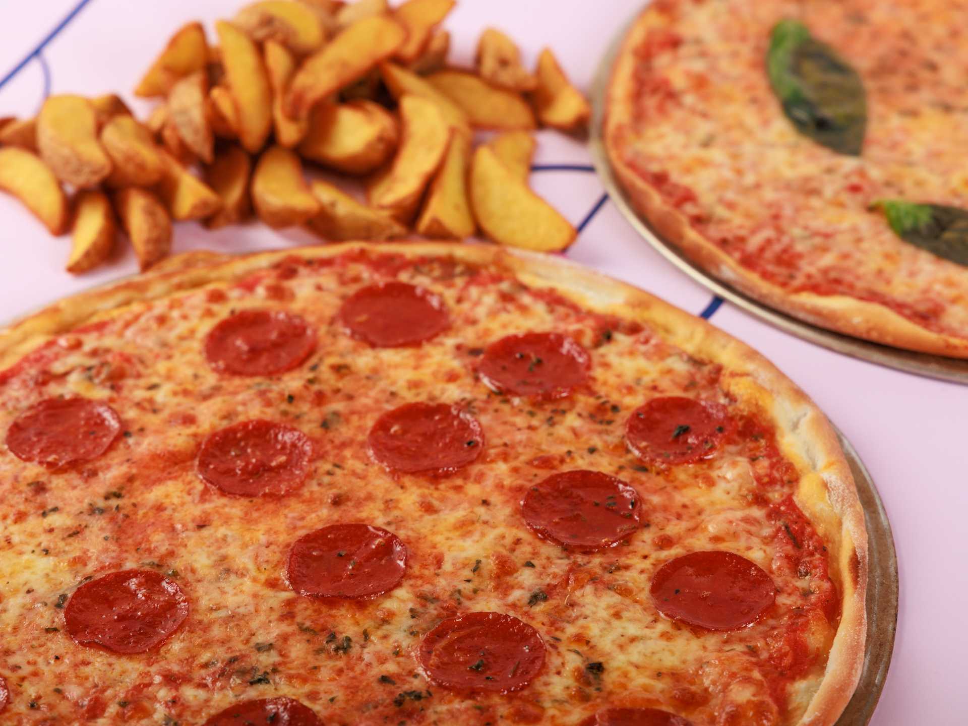 Golden Pizza Deal