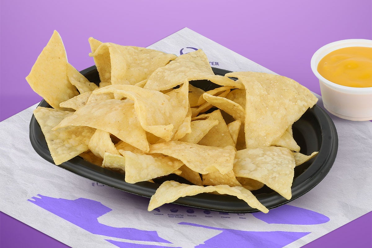 Nachos and Cheese Dip