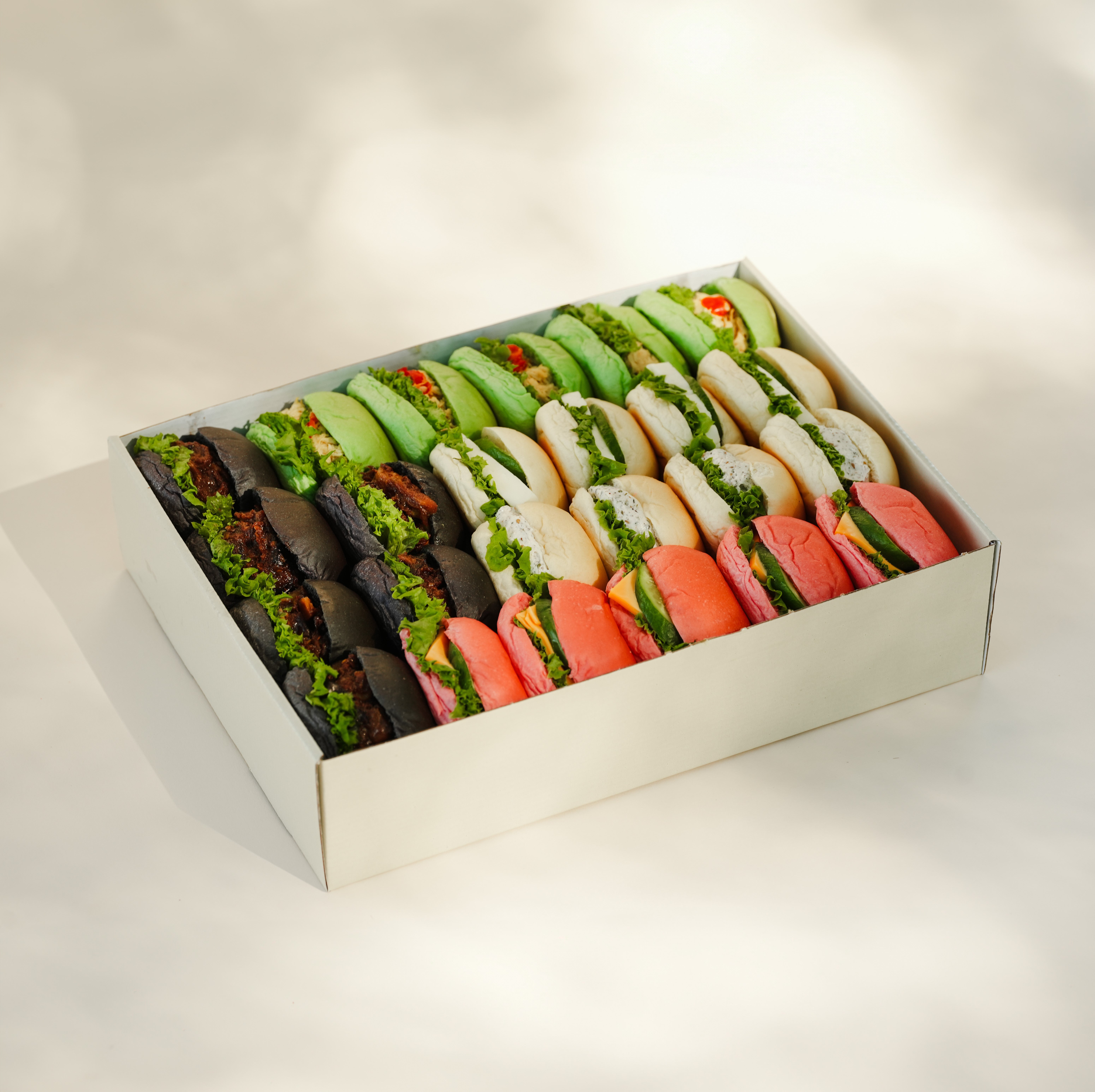 Kuwait Flag Sandwich Tray