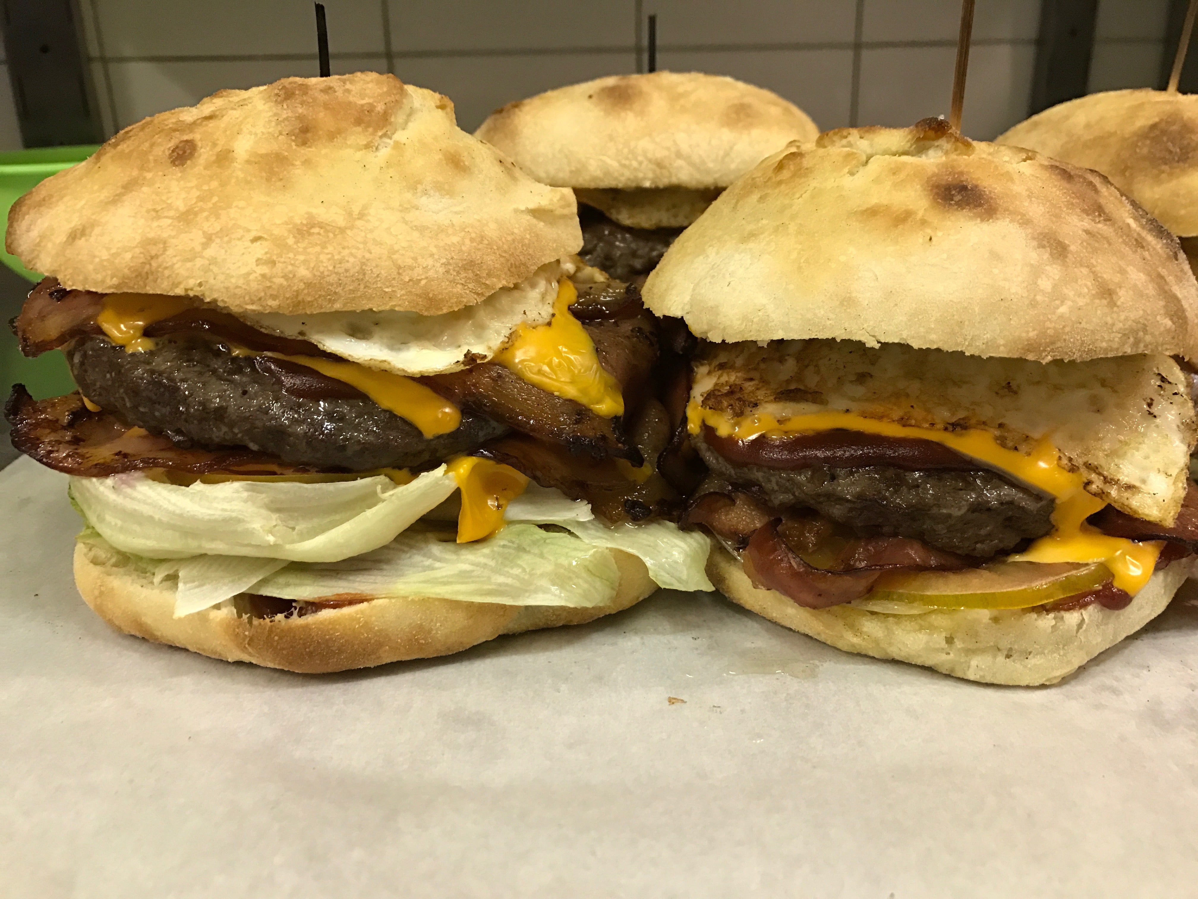 Consegna a domicilio di Er Burger Marconi a Viale Isacco Newton