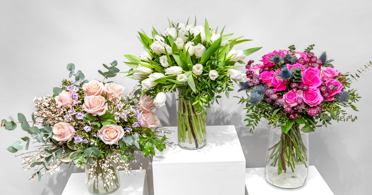 Lazard Flowers and Chocolate delivery from Al Khirayr Order with