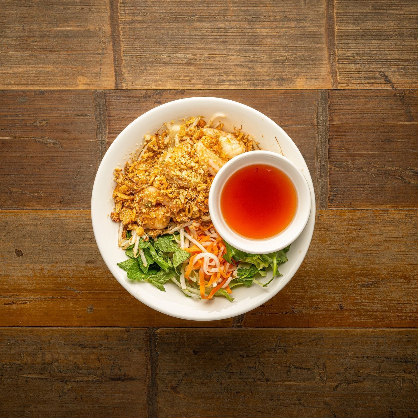 Wok-fried king prawn vermicelli noodles