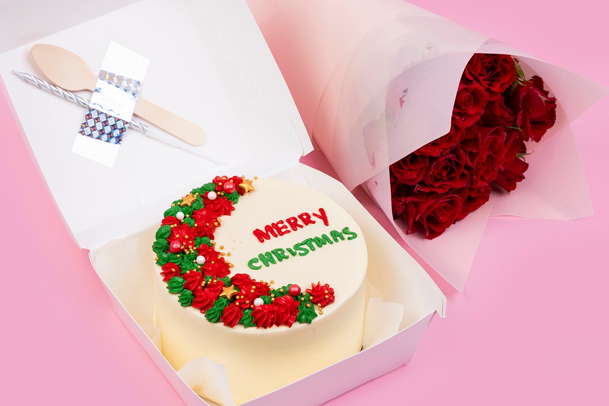 Colourful Merry Christmas Cake with Flowers
