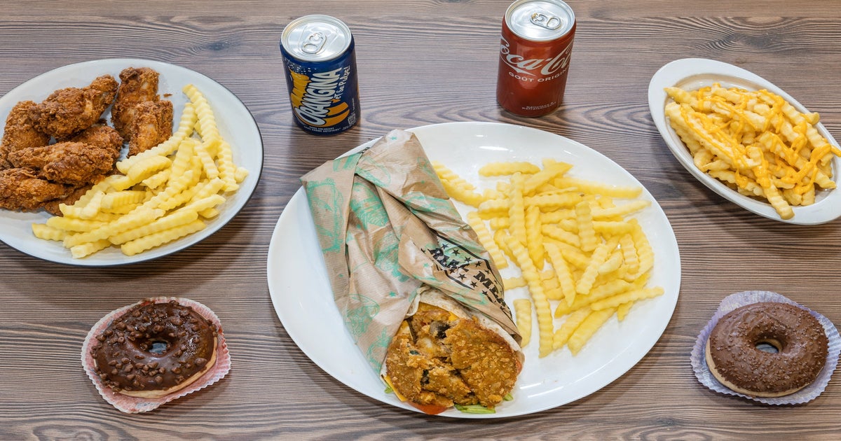 Wings Factory (95) delivery from Fosses Order with Deliveroo