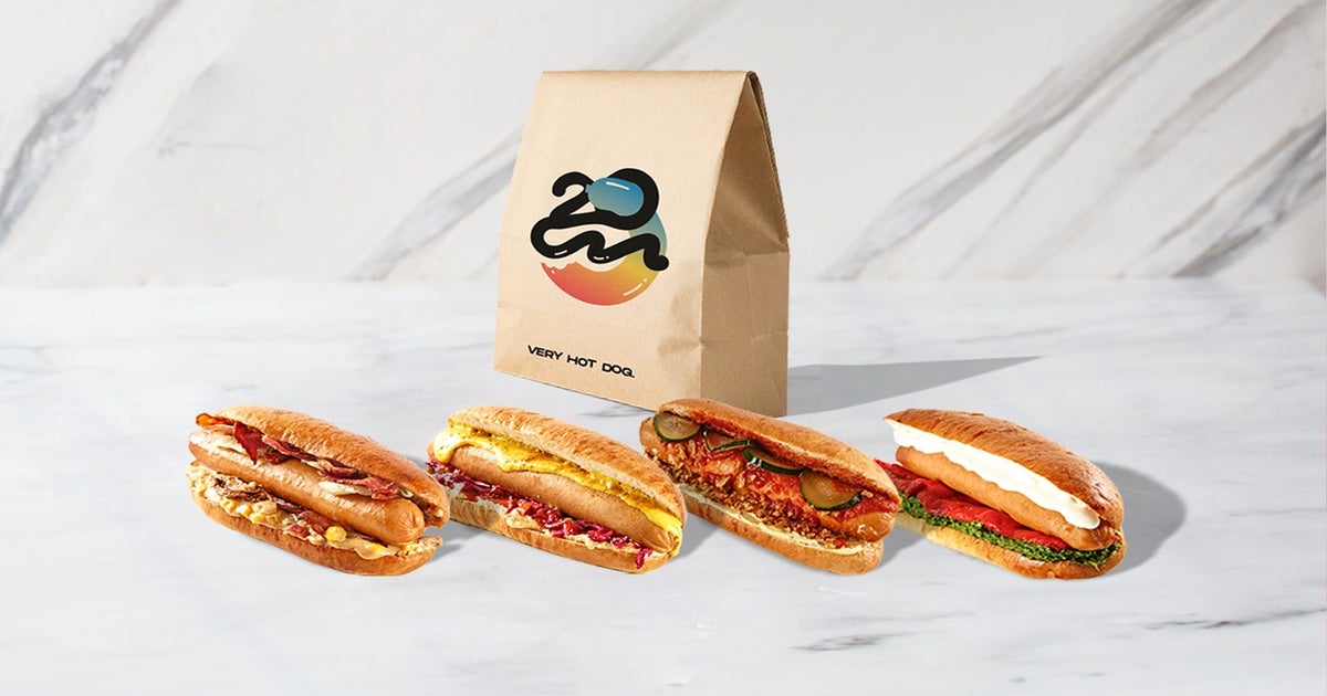 20cm Hot Dog delivery from Milano Bocconi Navigli Order with Deliveroo
