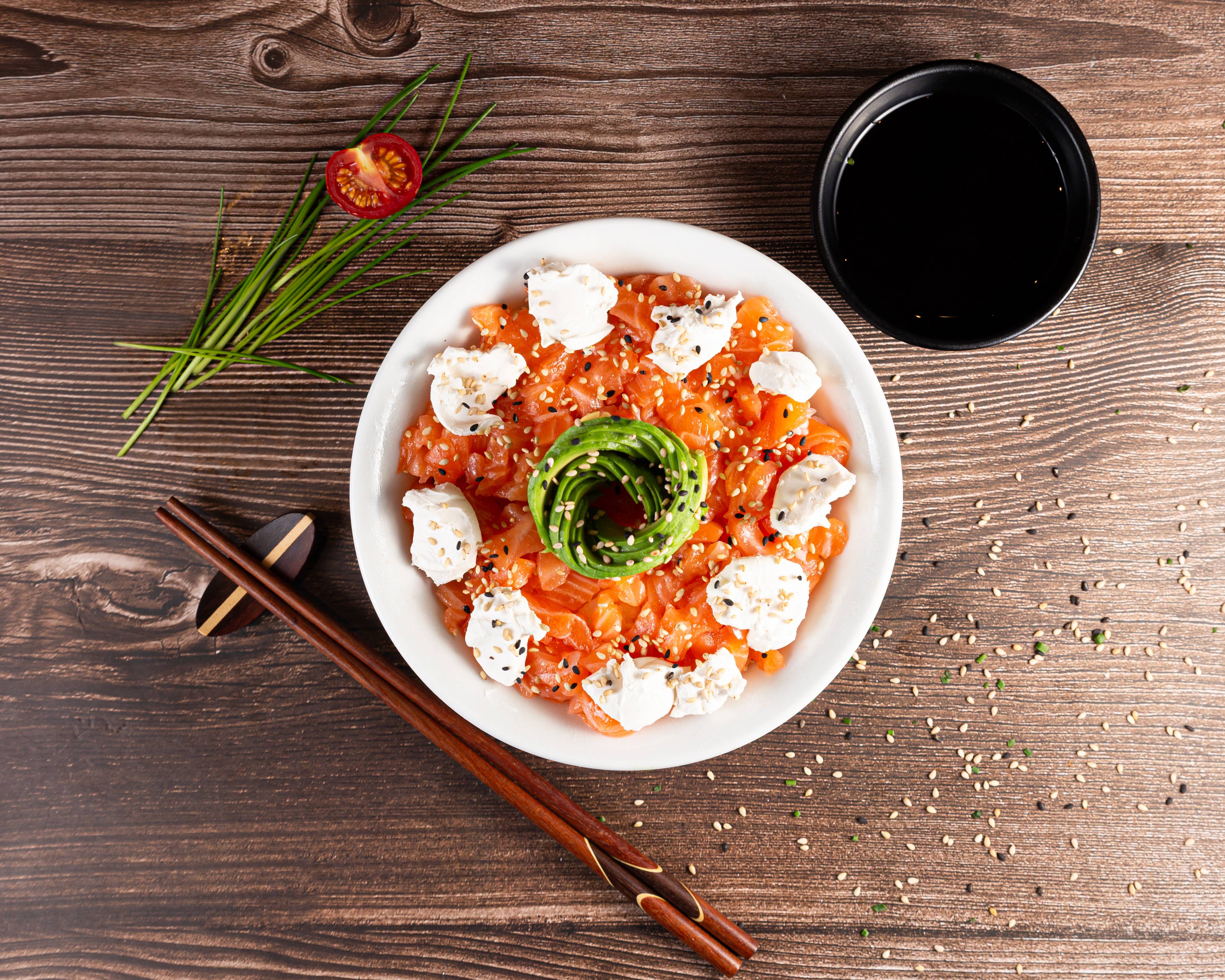 RIZ TARTARES  Saumon / CHEESE / Avocat