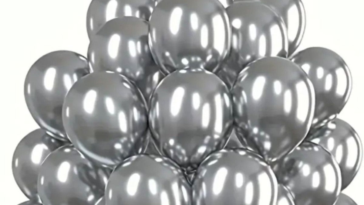 3 Silver Balloons