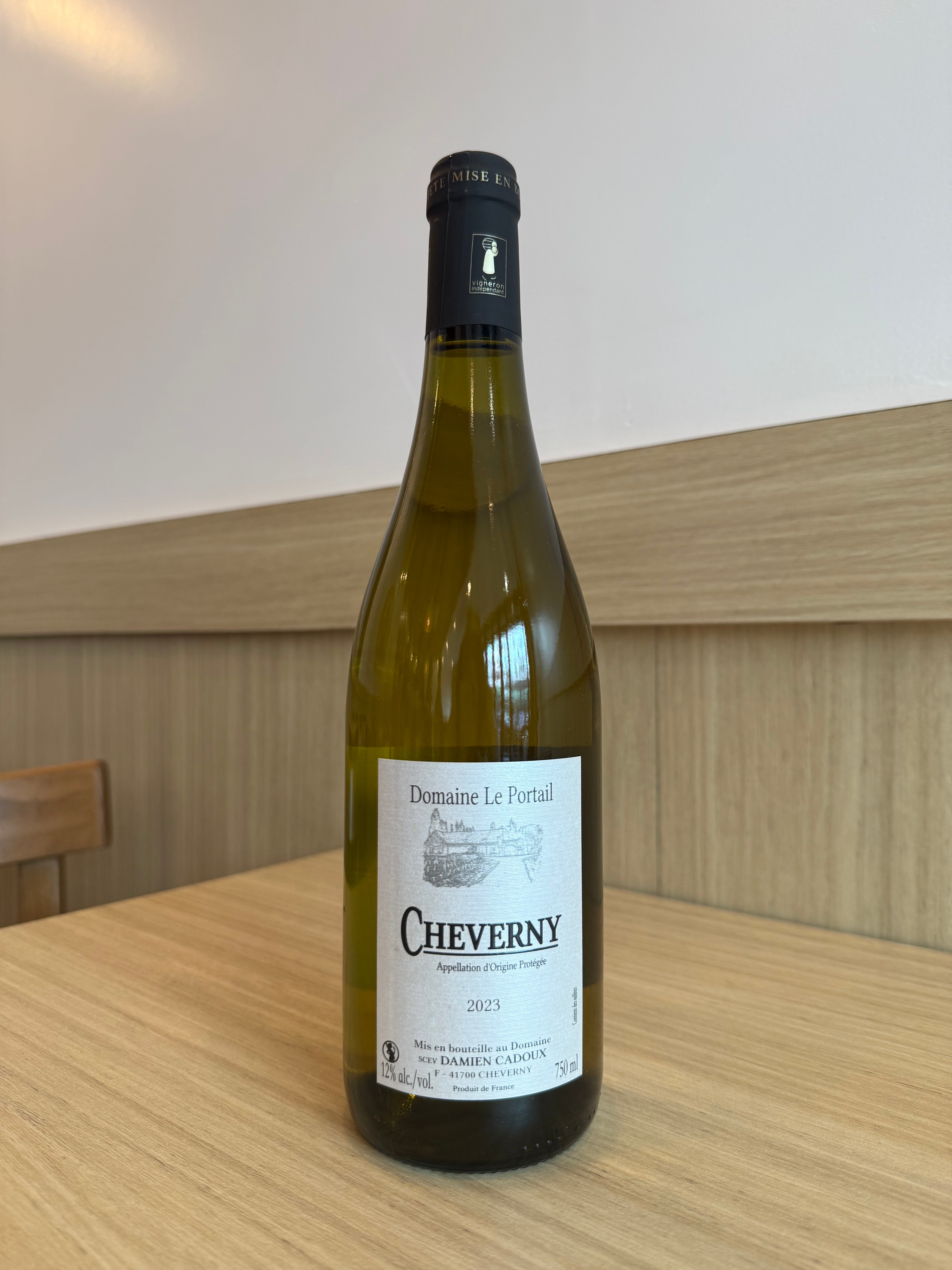 vin blanc AOC CHEVERNY DOM. PORTAIL