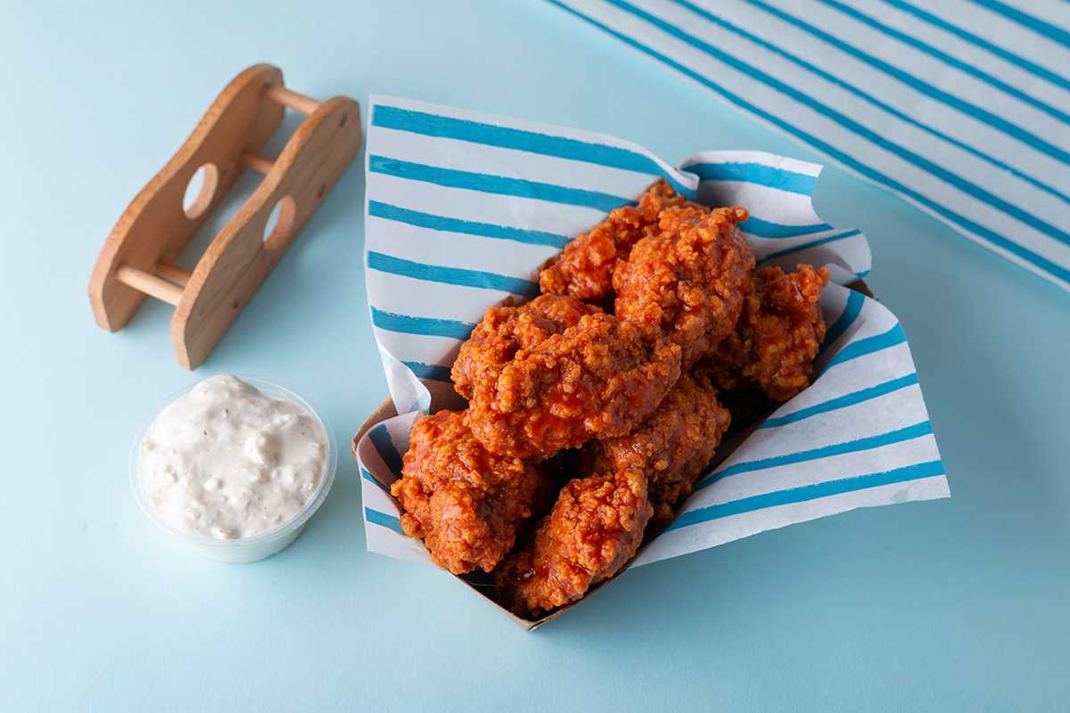 Sriracha Wings