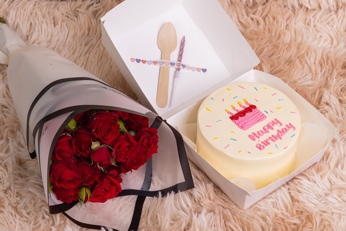 Cake In Bento Cake With Red Roses